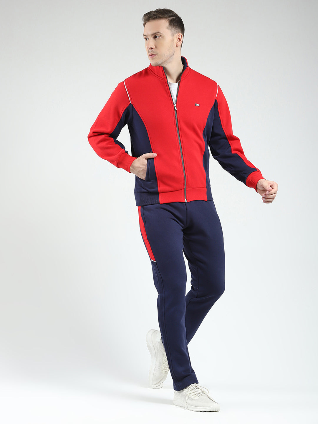 Men Red & Navy Blue Solid Mock Neck Full Sleeve Winter Tracksuit