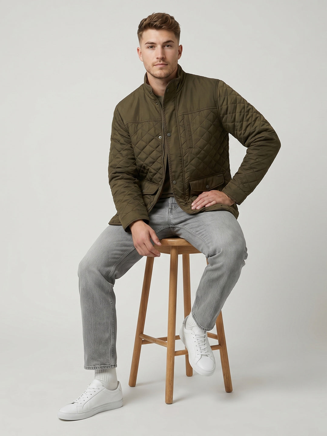 Men Olive Solid Mandarin Collar Full Sleeve Parka Jacket