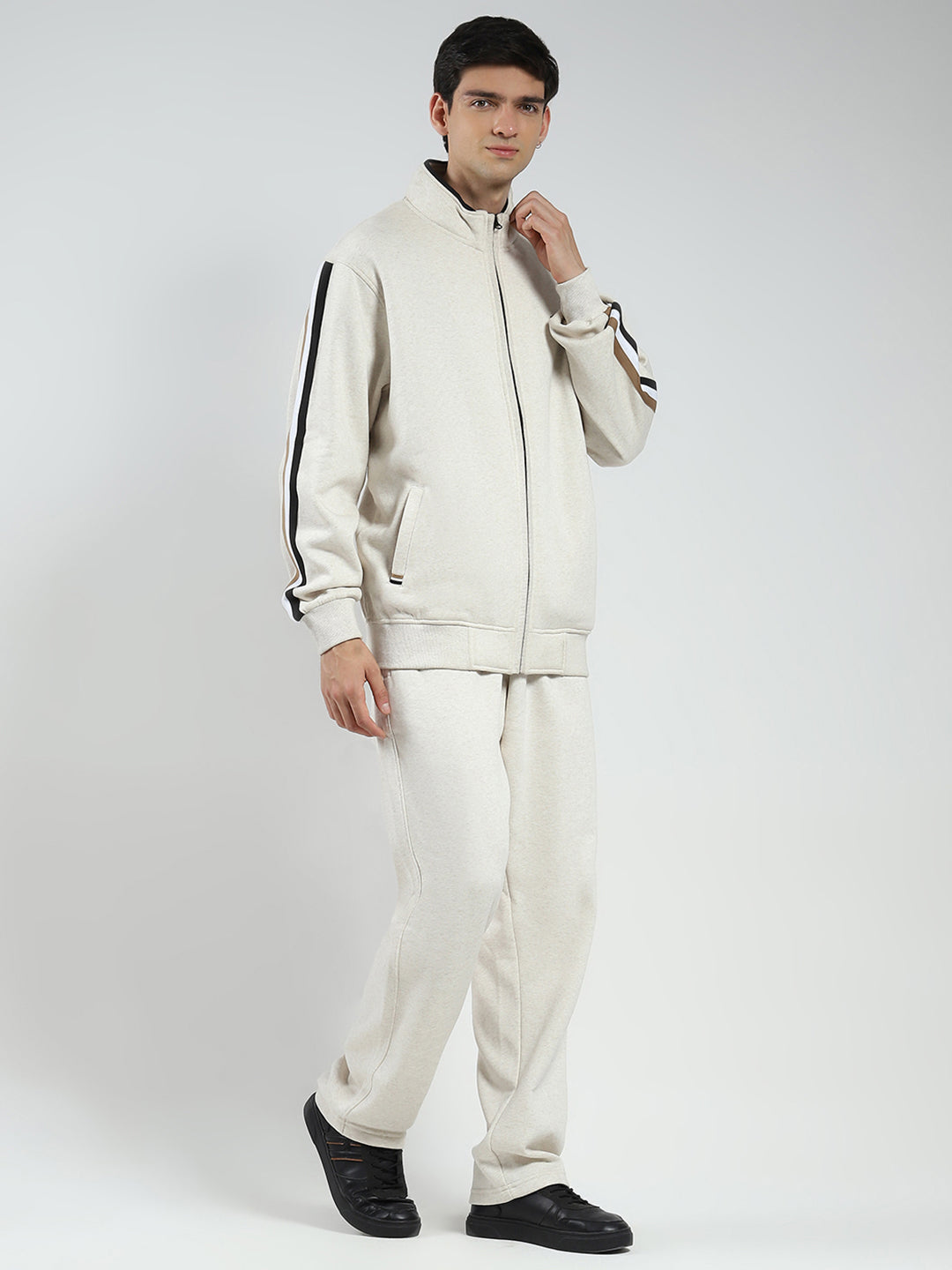 Men Beige Solid Mock Neck Full Sleeve Winter Tracksuit