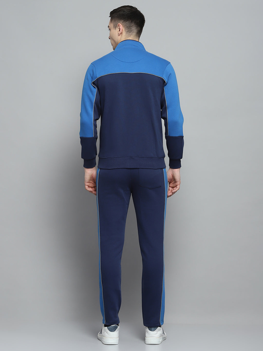 Men Navy Blue Solid Mock Neck Full Sleeve Winter Tracksuit