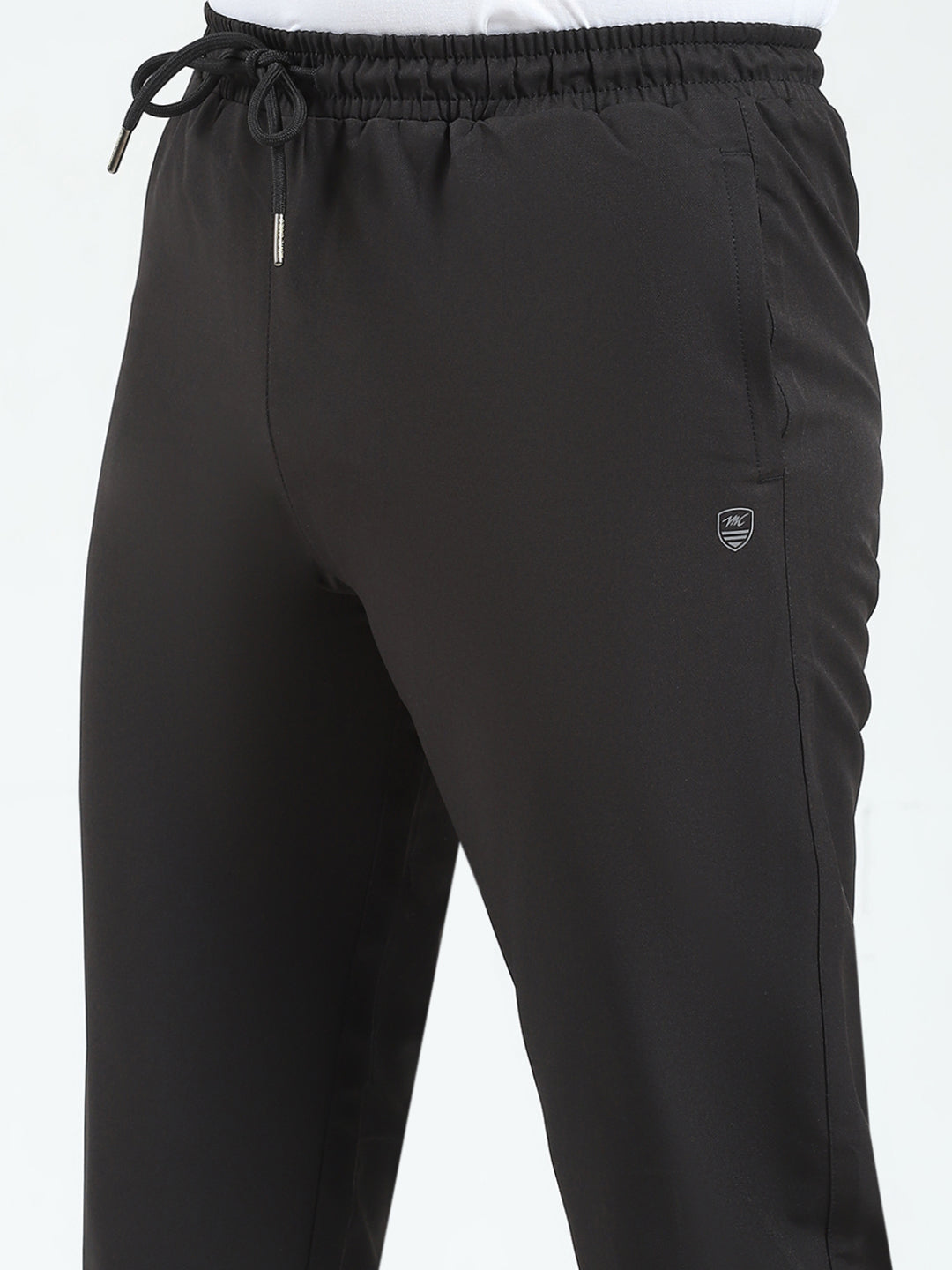 Men Black Solid Mock Neck Full Sleeve Winter Tracksuit