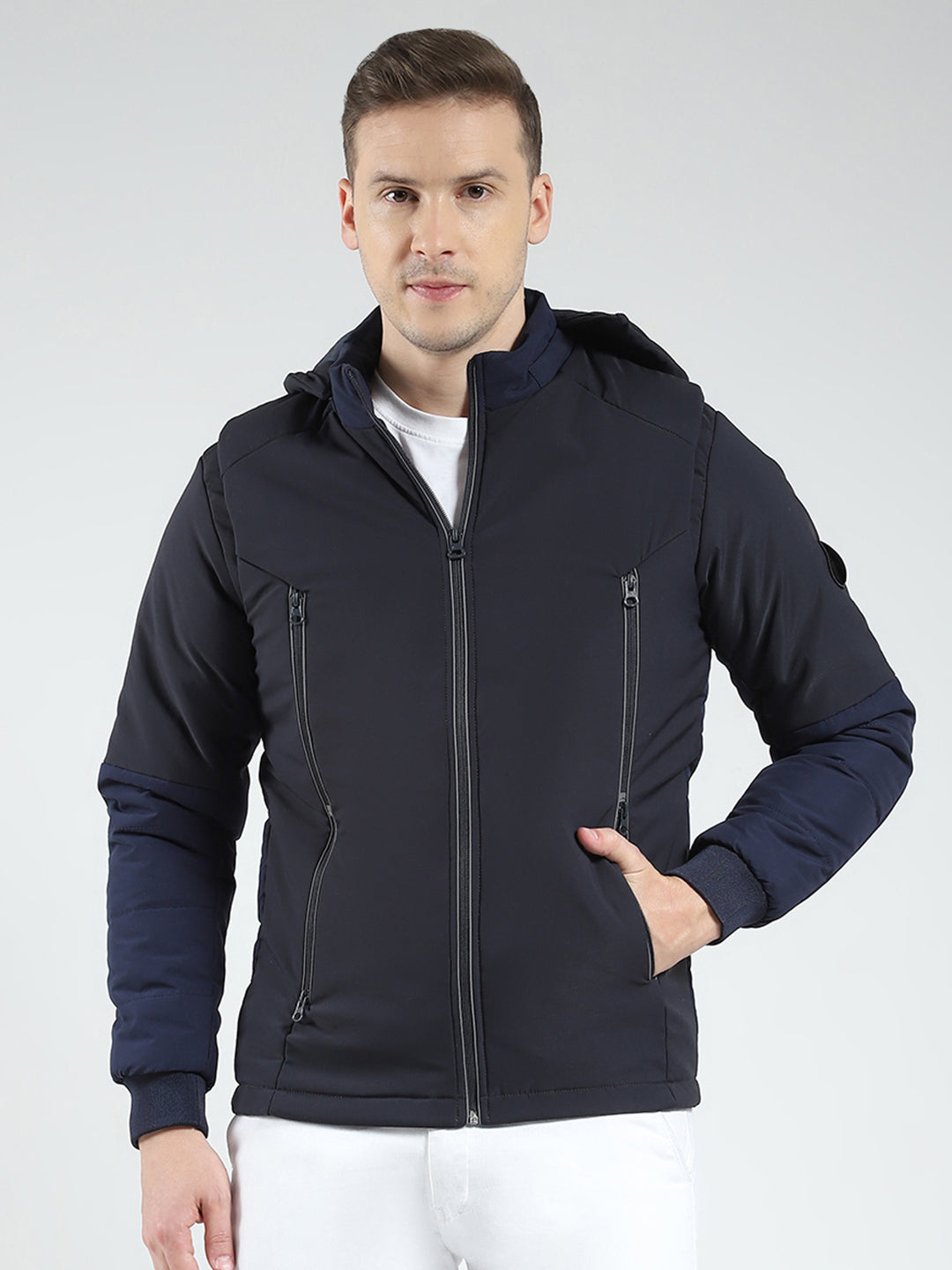 Men Black Solid Hooded Full Sleeve Jacket