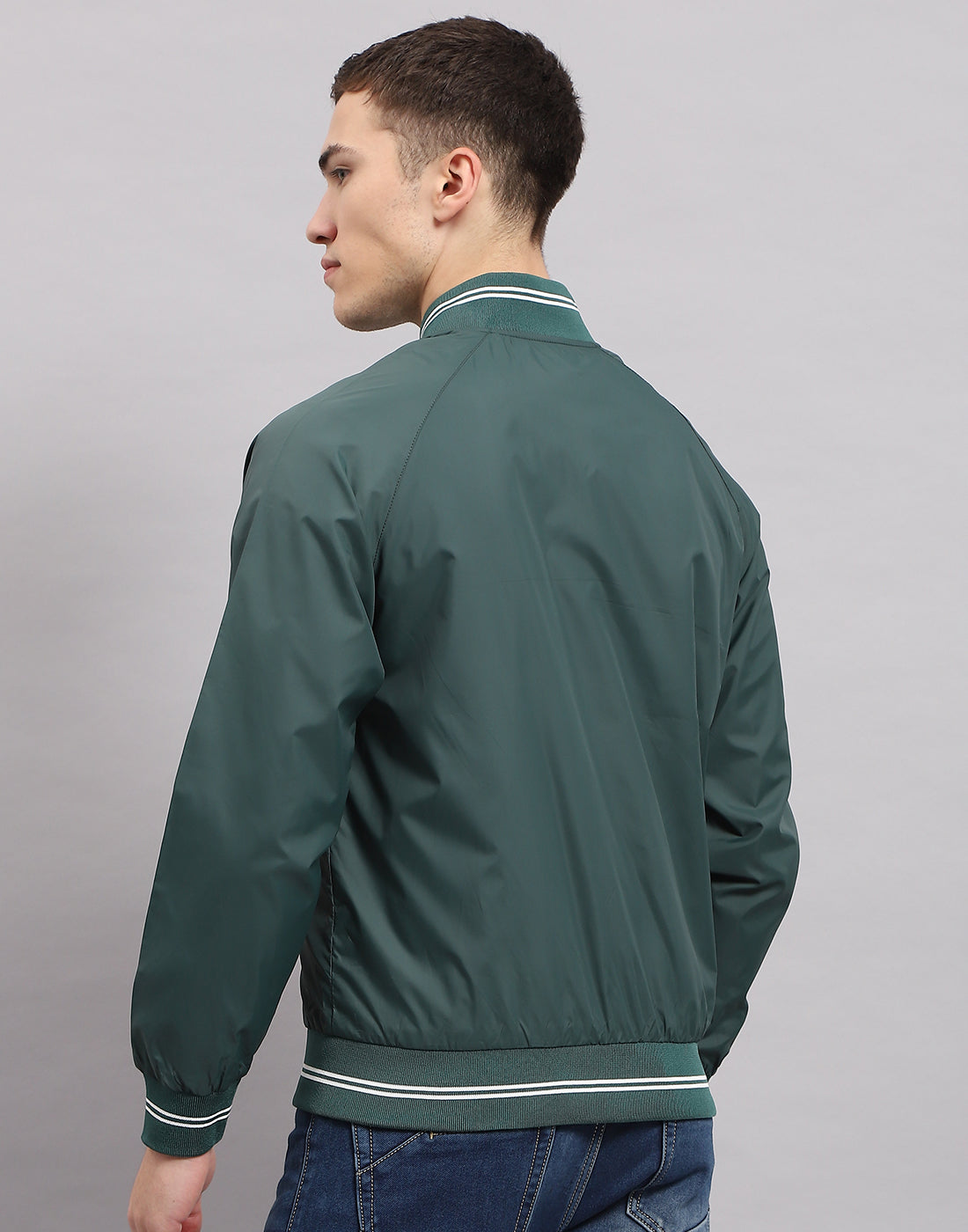 Men Olive Solid Mock Neck Full Sleeve Jacket