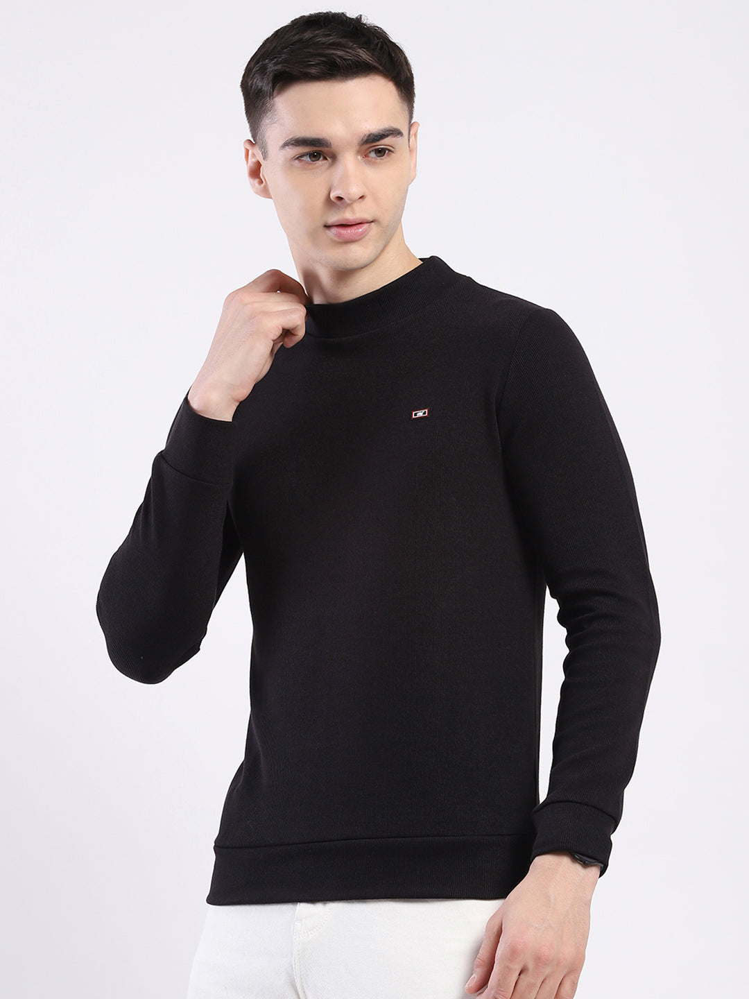 Men Black Solid Round Neck Full Sleeve Winter T-Shirt