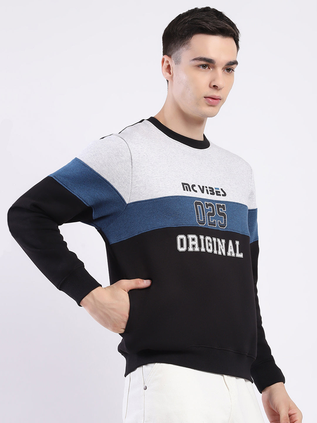 Men Black Printed Round Neck Full Sleeve Sweatshirt