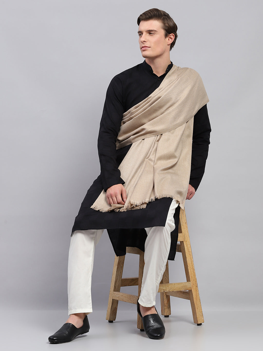 Men Beige Solid Lohi Shawl