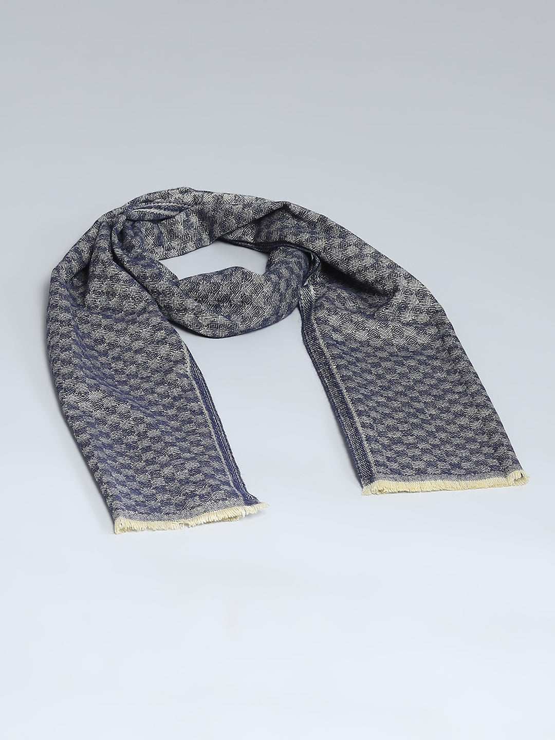 Men Grey Self Design Muffler