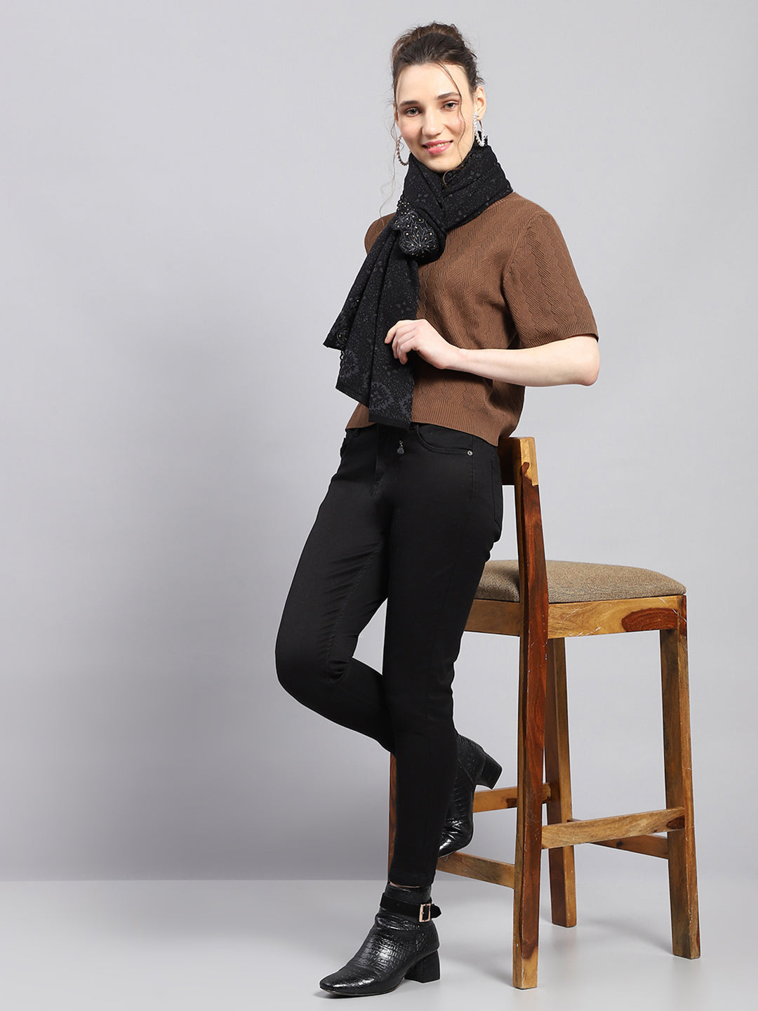 Women Black Self Design Stole