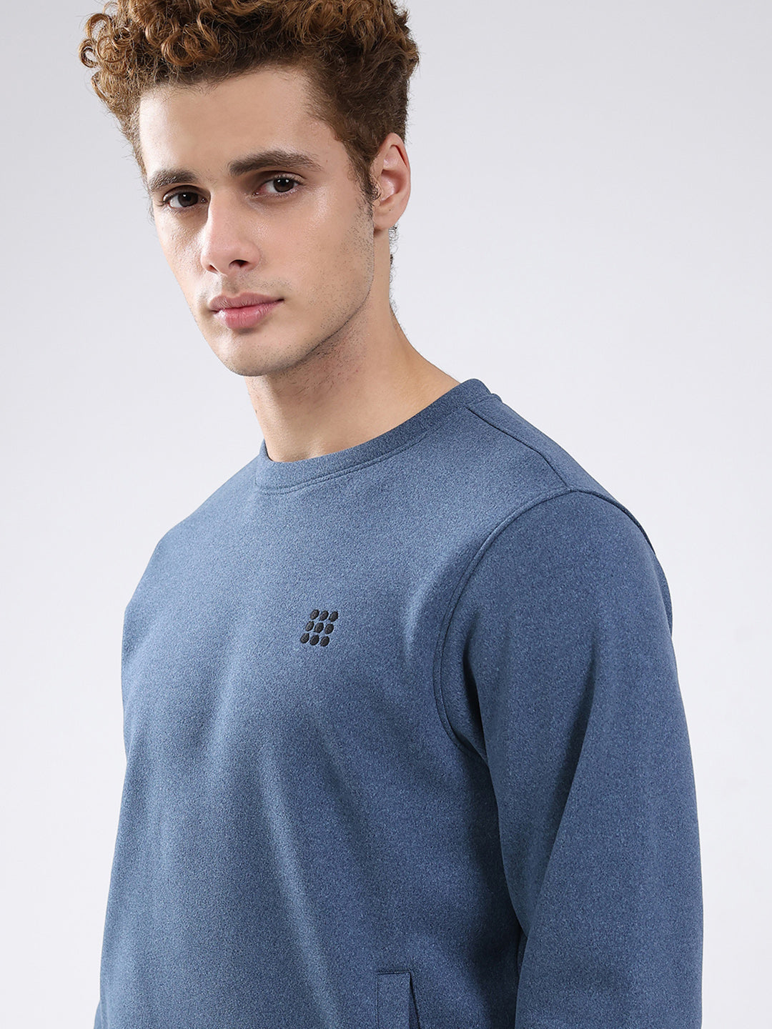 Rock.it Men Blue Solid Round Neck Full Sleeve Sweatshirt