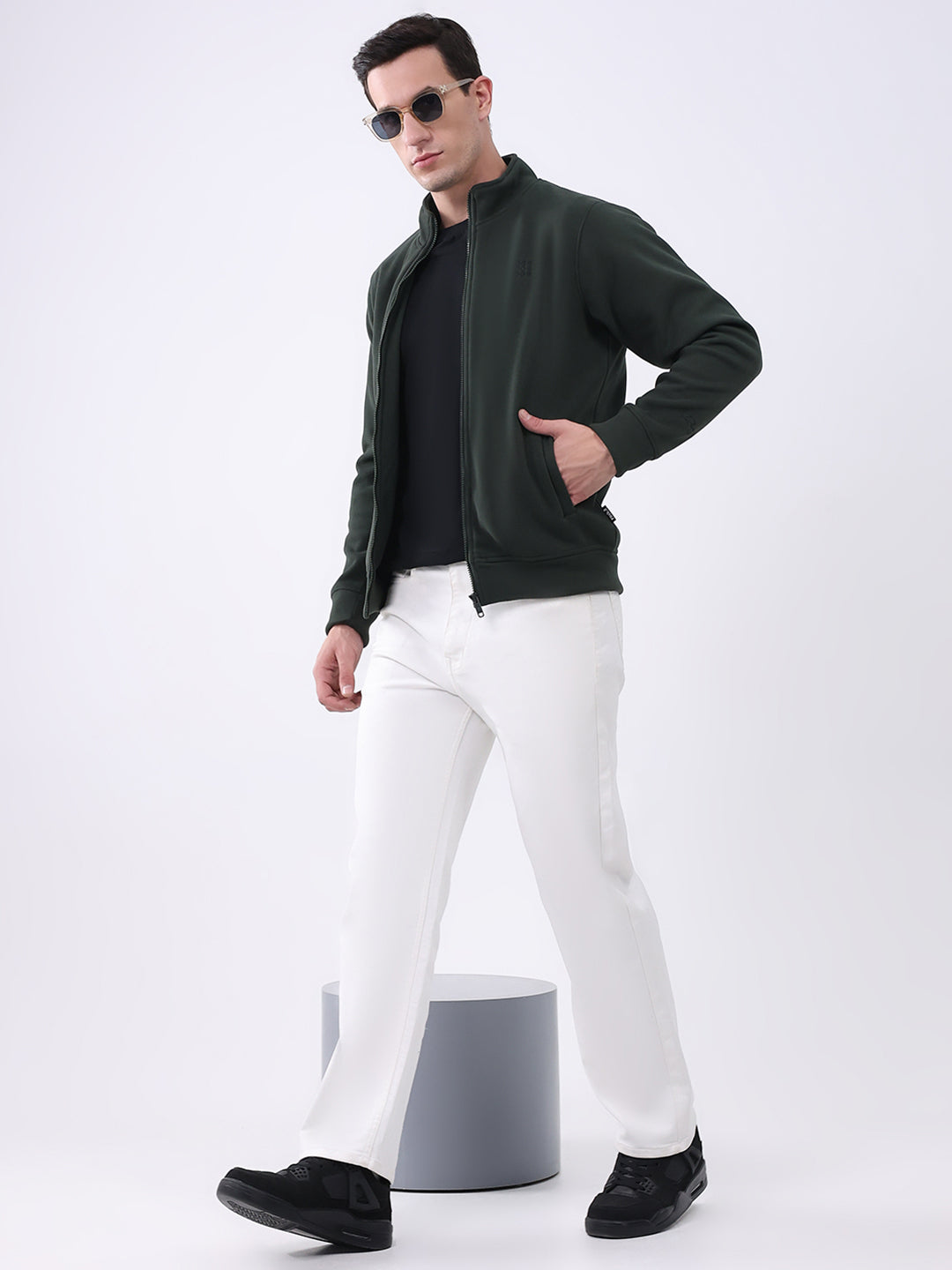 Rock.it Men Olive Solid Mock Neck Full Sleeve Sweatshirt