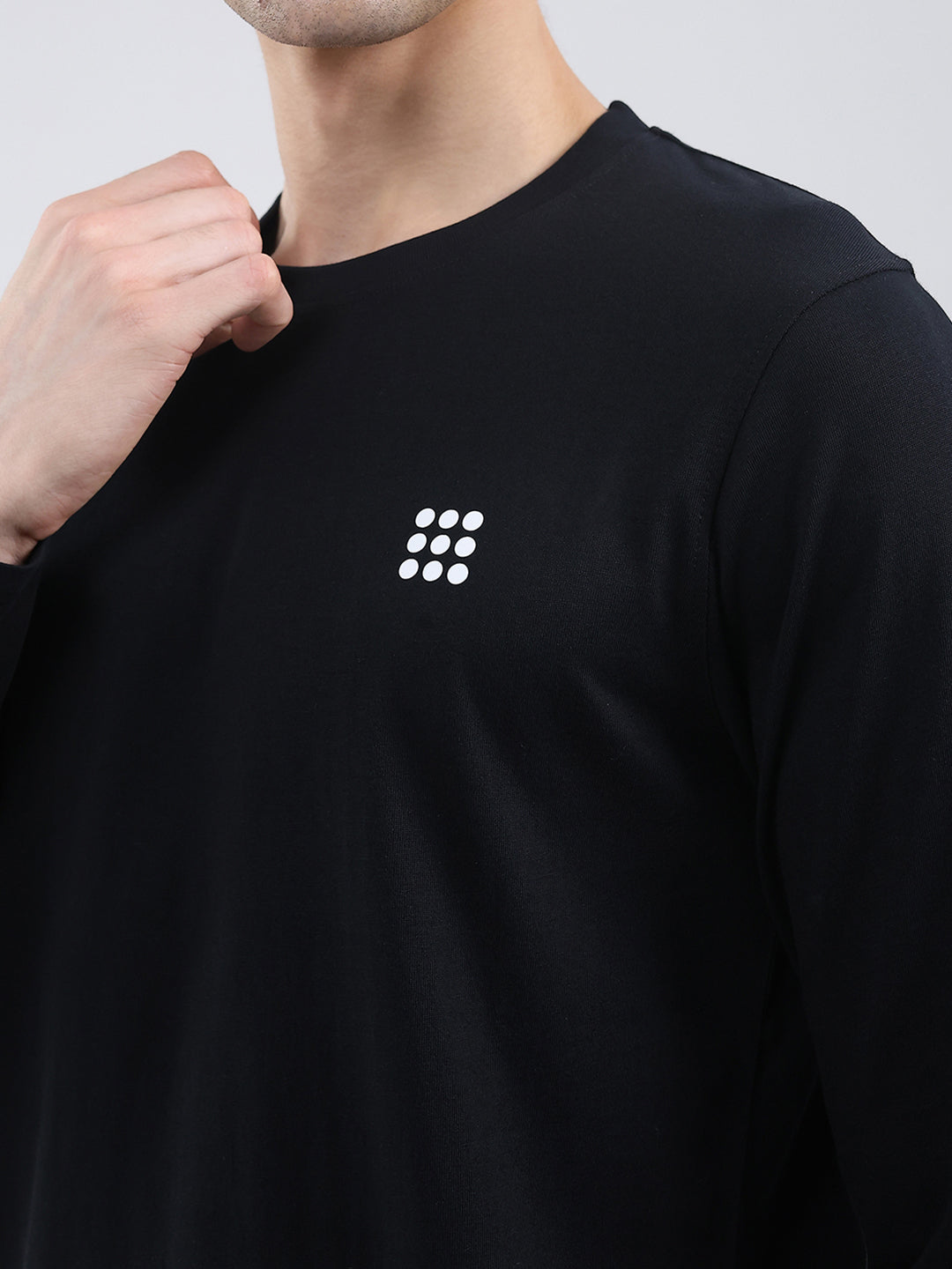 Rock.it Men Black Solid Round Neck Full Sleeve Winter T-Shirt