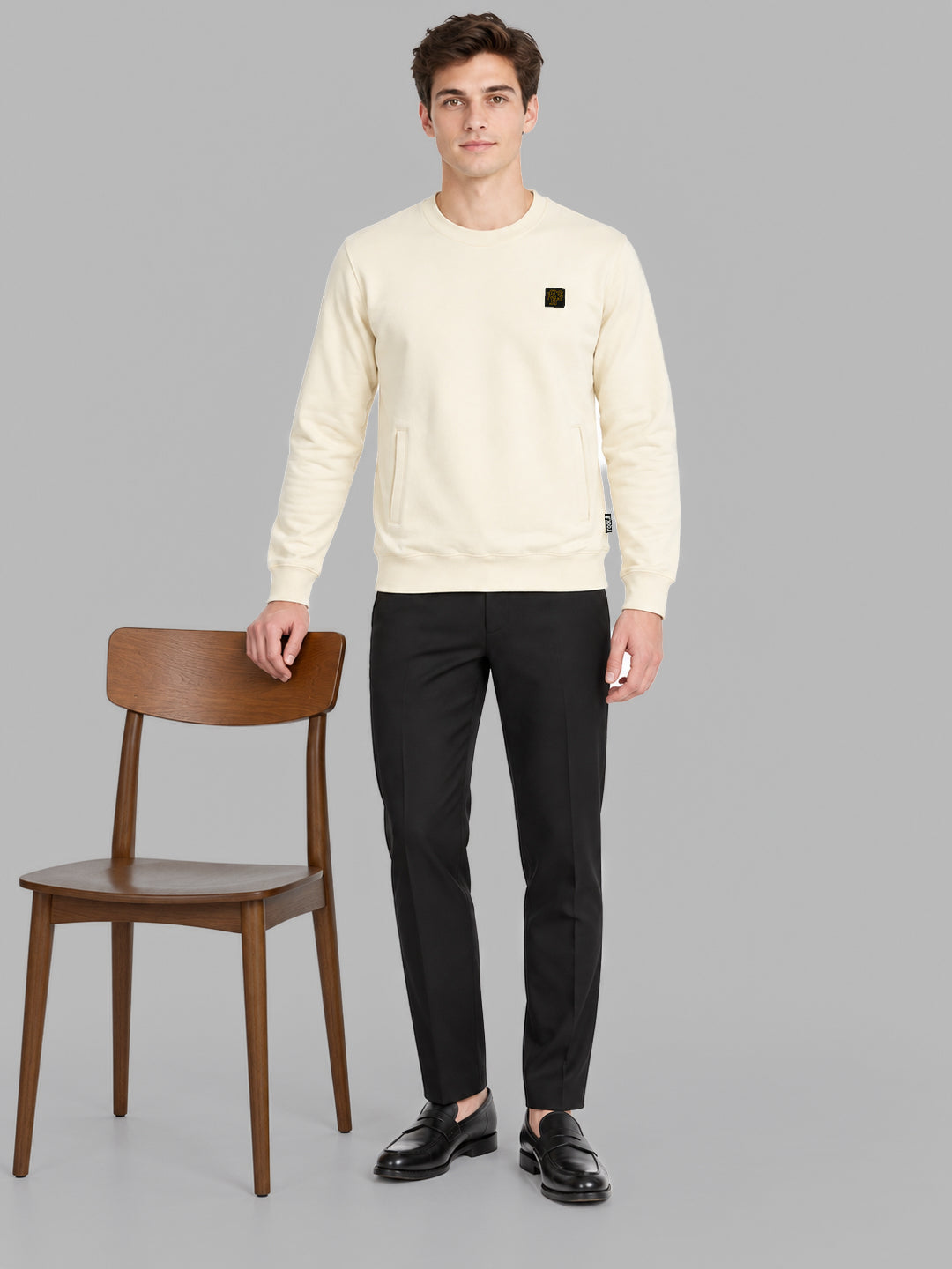 Rock.it Men Cream Solid Round Neck Full Sleeve Sweatshirt