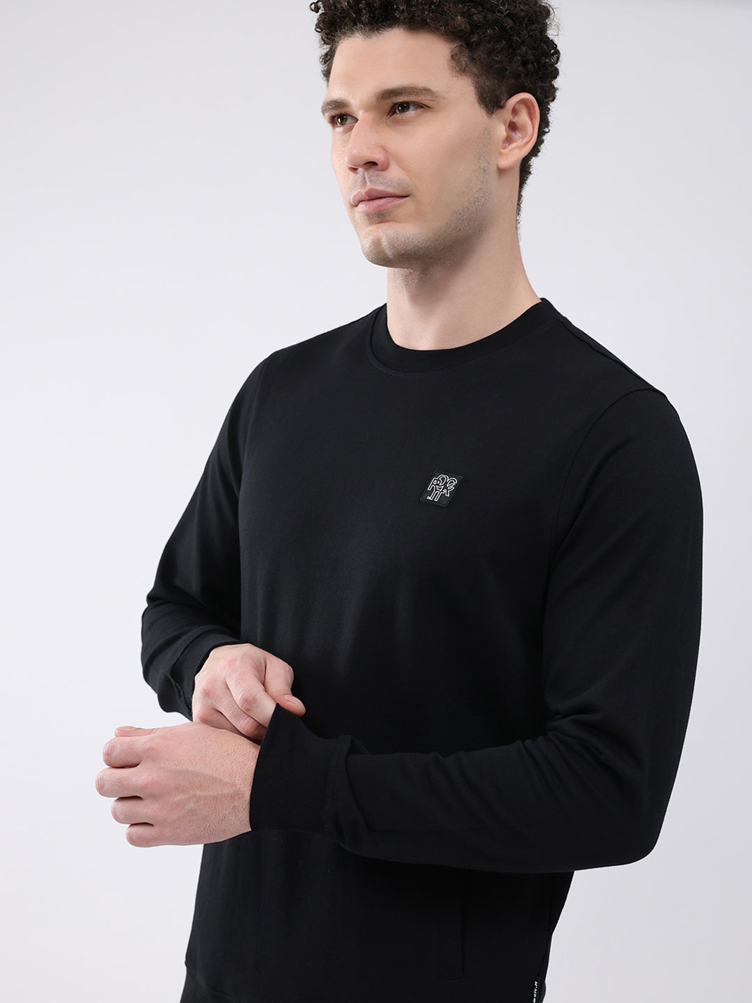 Rock.it Men Black Solid Round Neck Full Sleeve Sweatshirt