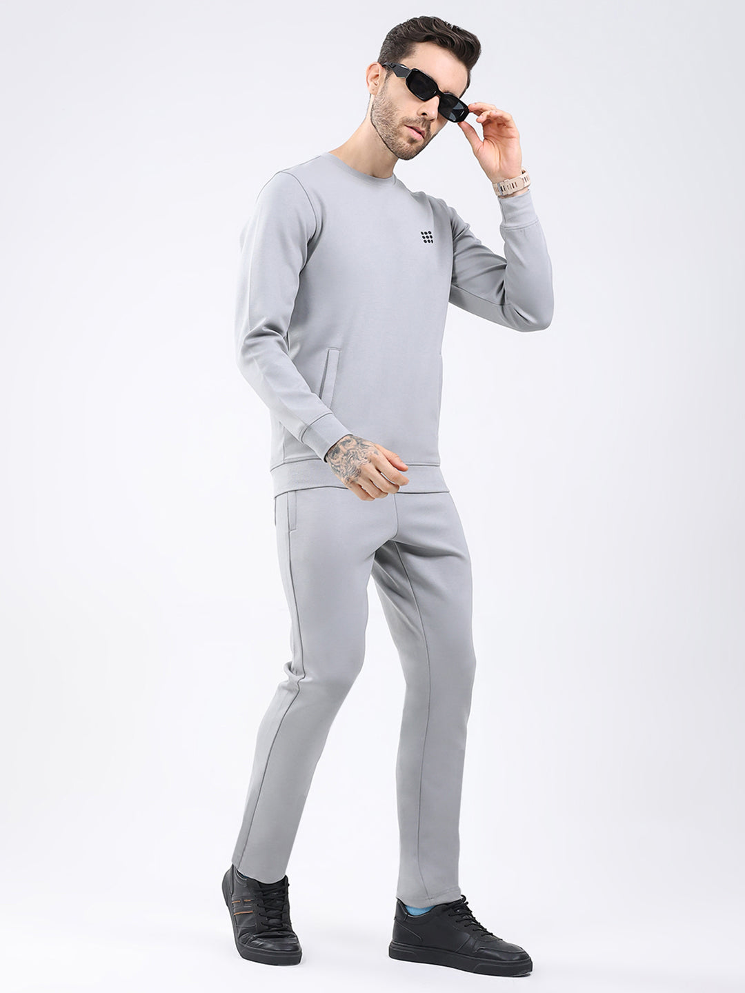 Rock.it Men Grey Solid Round Neck Full Sleeve Winter Tracksuit