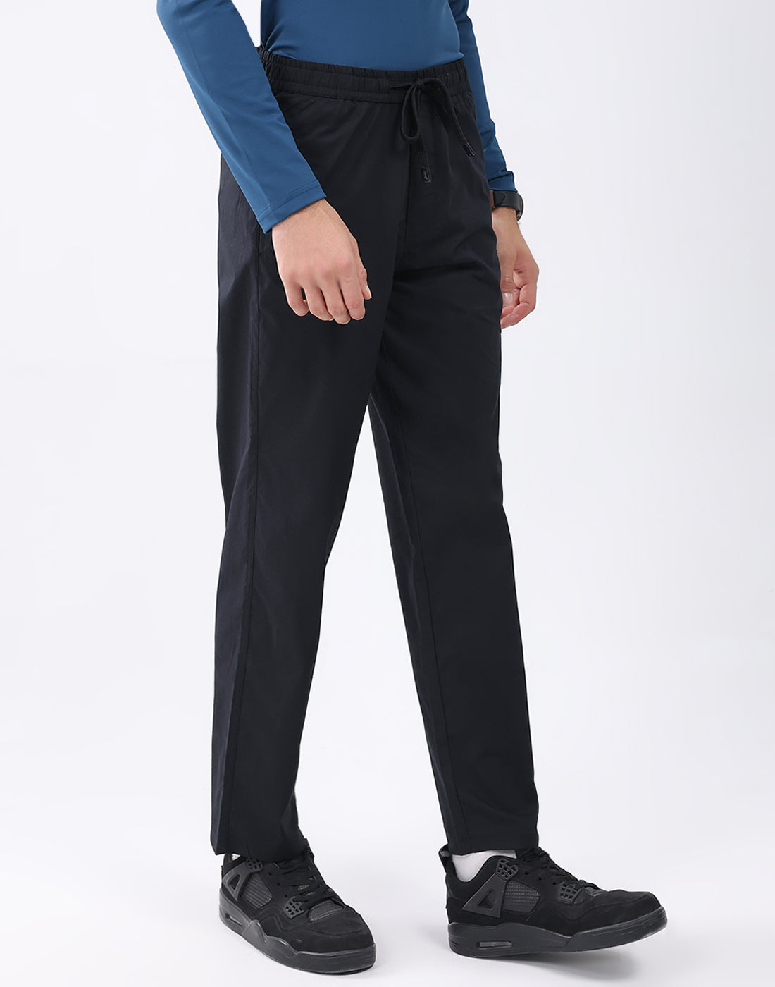 Rock.it Men Black Solid Regular Fit Winter Lower