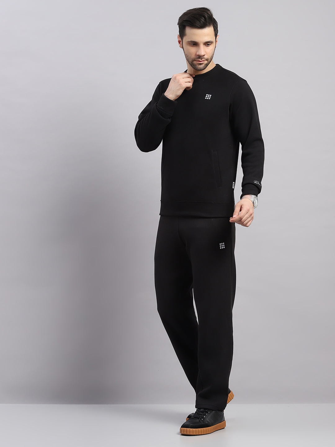 Rock.it Men Black Solid Round Neck Full Sleeve Winter Tracksuit