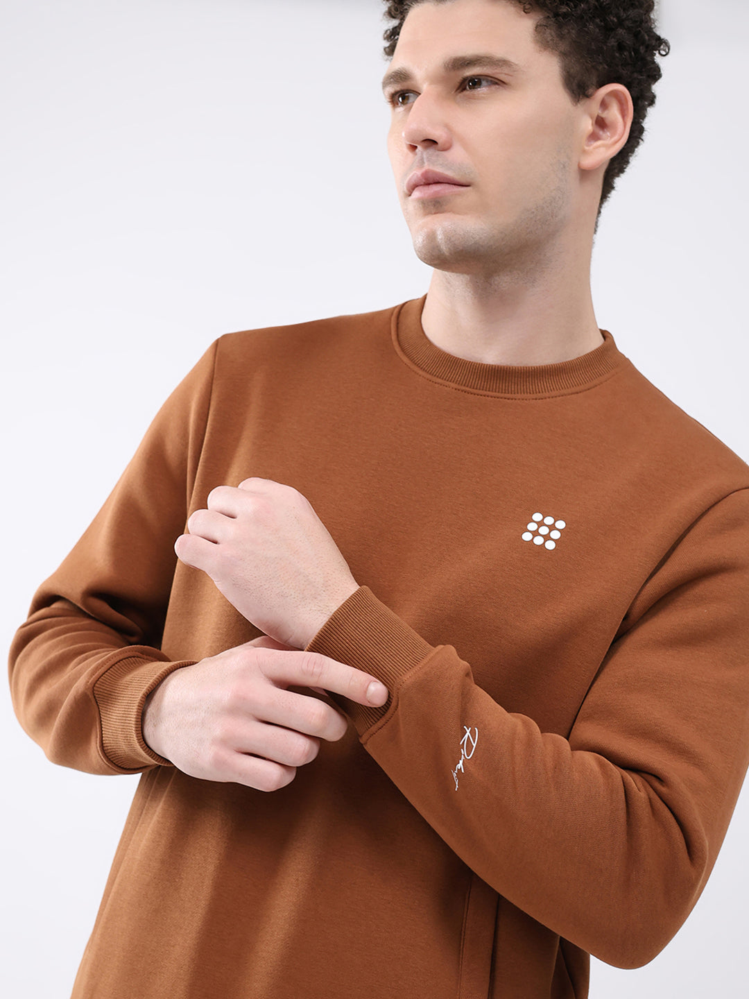 Rock.it Men Brown Solid Round Neck Full Sleeve Sweatshirt