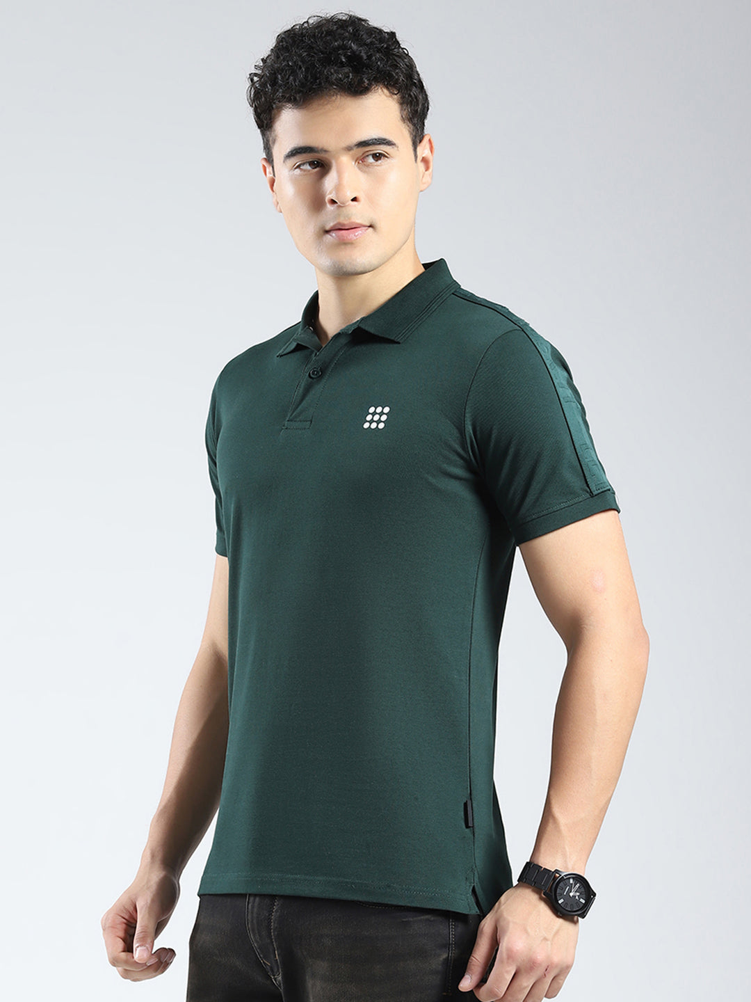 Rock.it Men Green Solid Collar Half Sleeve T-Shirt