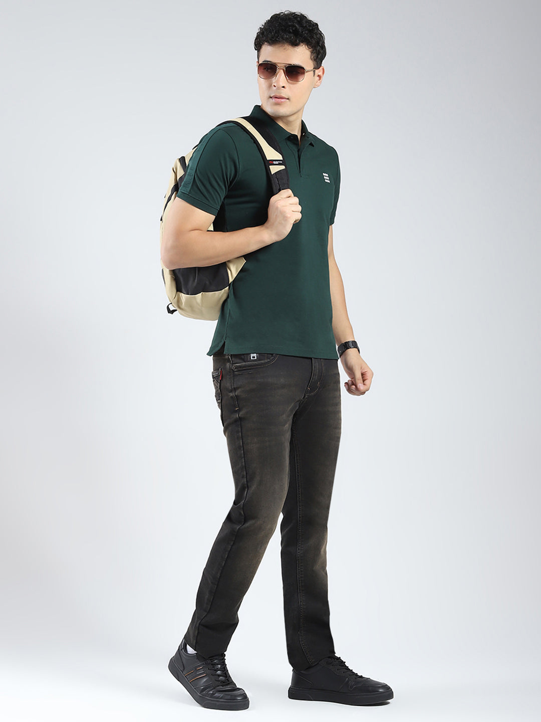 Rock.it Men Green Solid Collar Half Sleeve T-Shirt