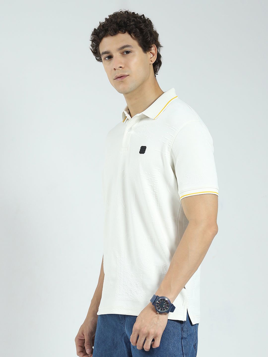 Rock.it Men Off White Solid Collar Half Sleeve T-Shirt