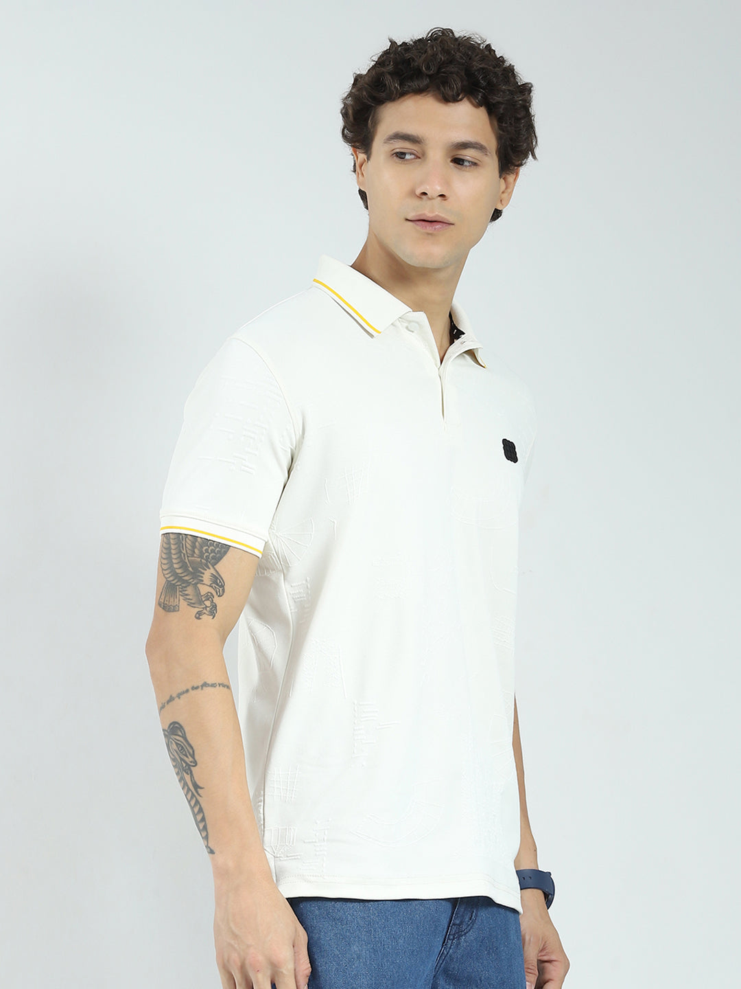Rock.it Men Off White Solid Collar Half Sleeve T-Shirt