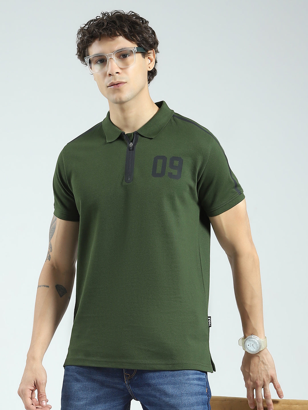Rock.it Men Olive Printed Collar Half Sleeve T-Shirt