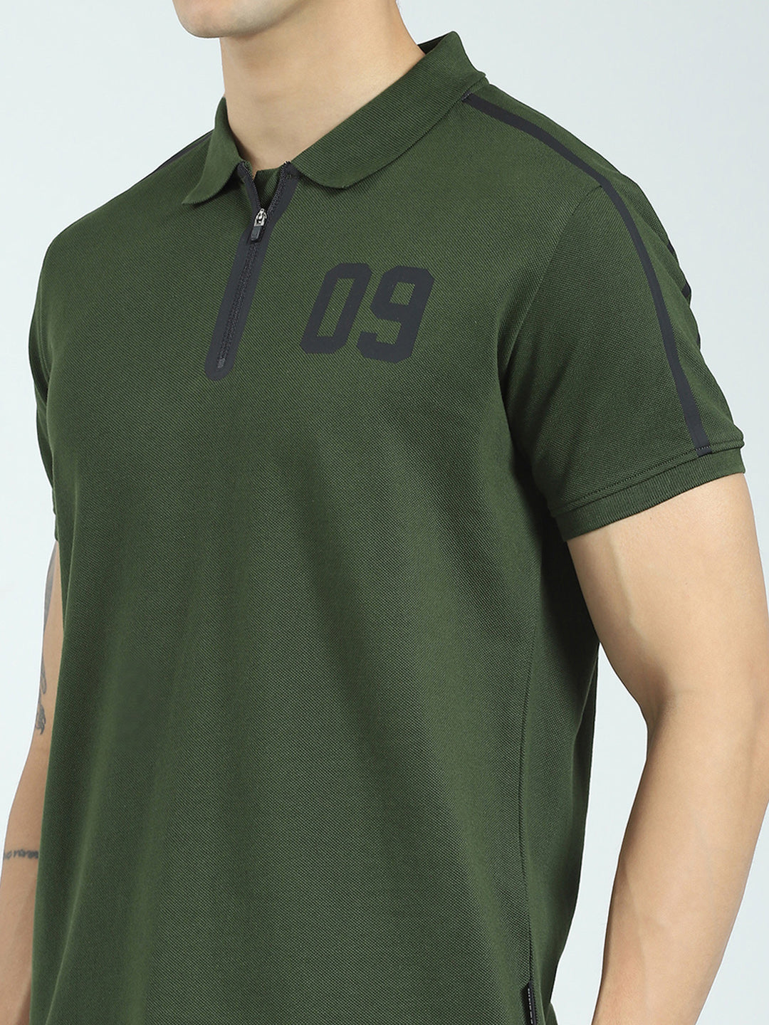 Rock.it Men Olive Printed Collar Half Sleeve T-Shirt