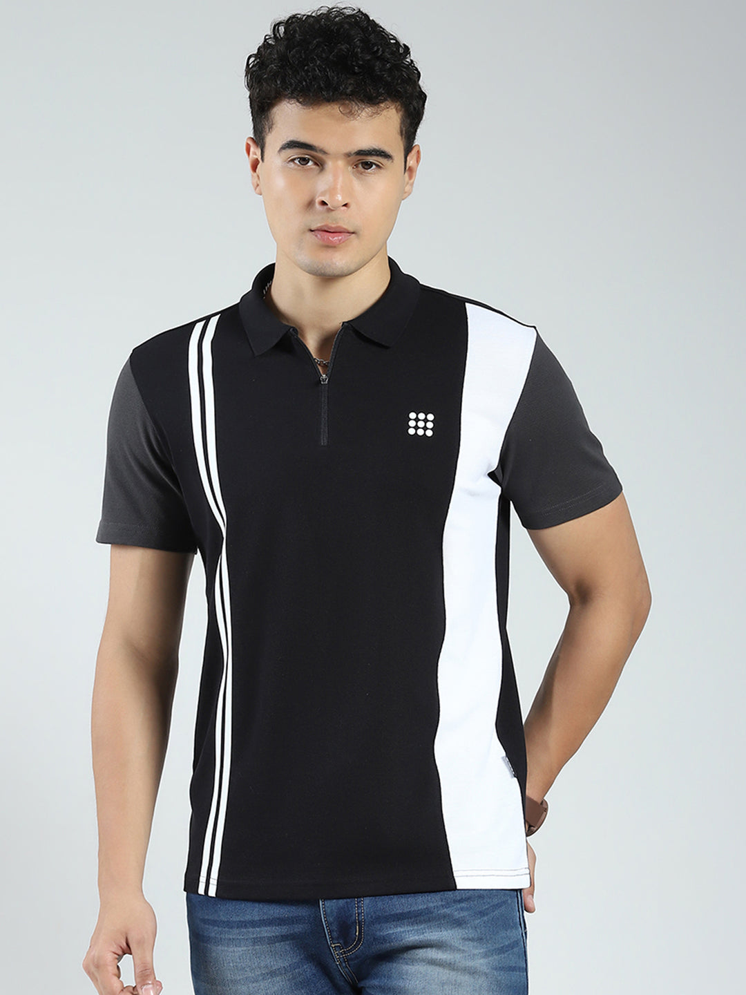 Rock.it Men Black Stripe Collar Half Sleeve T-Shirt