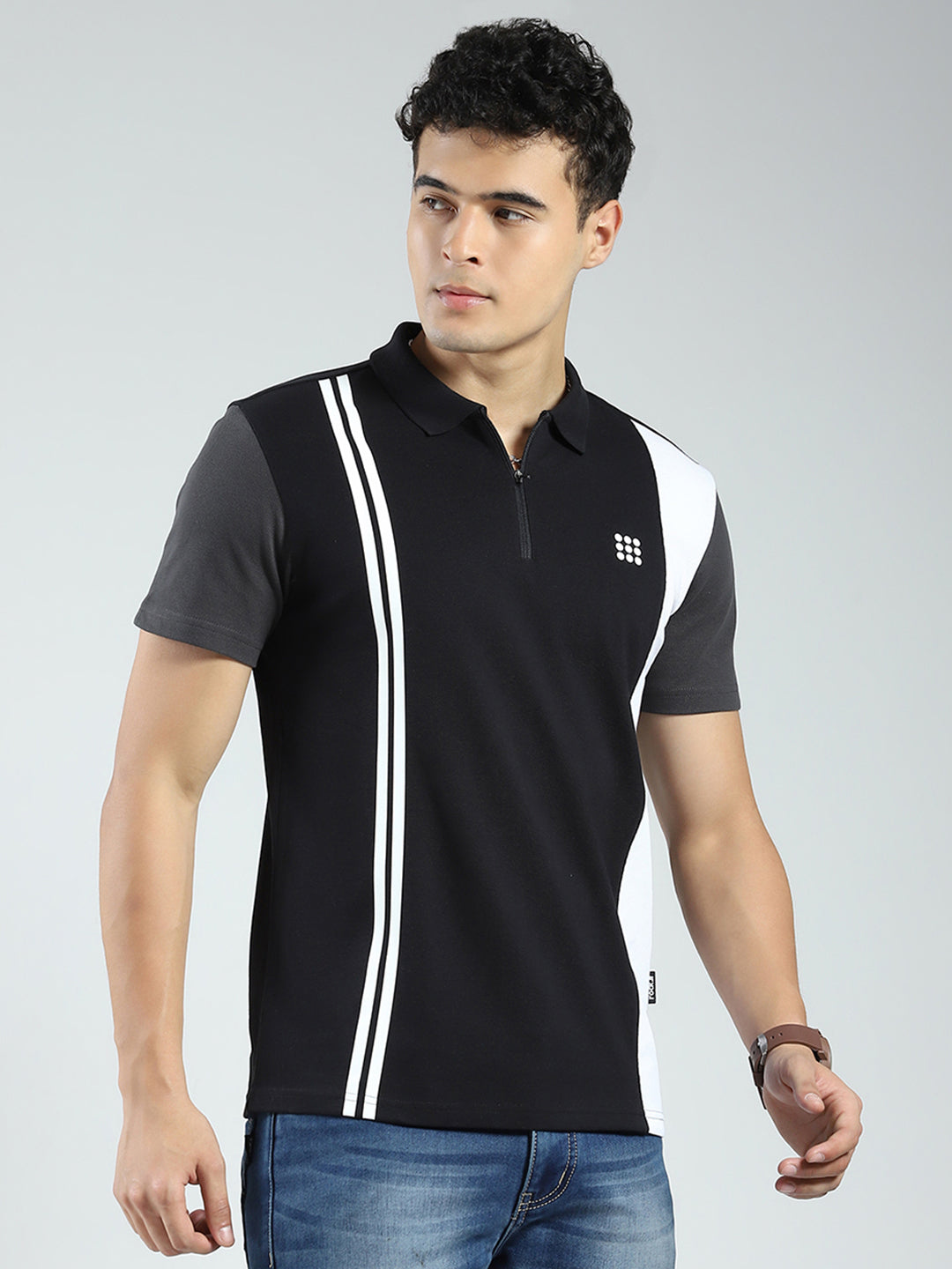 Rock.it Men Black Stripe Collar Half Sleeve T-Shirt