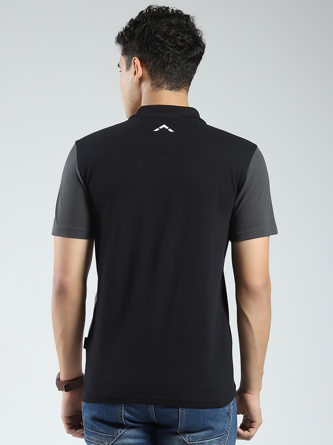 Rock.it Men Black Stripe Collar Half Sleeve T-Shirt