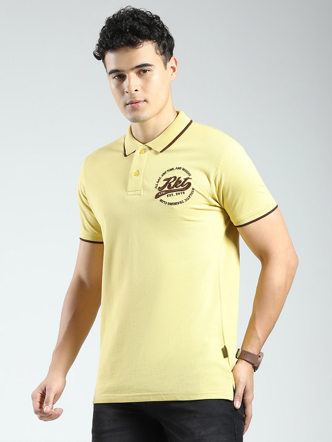 Rock.it Men Yellow Solid Collar Half Sleeve T-Shirt