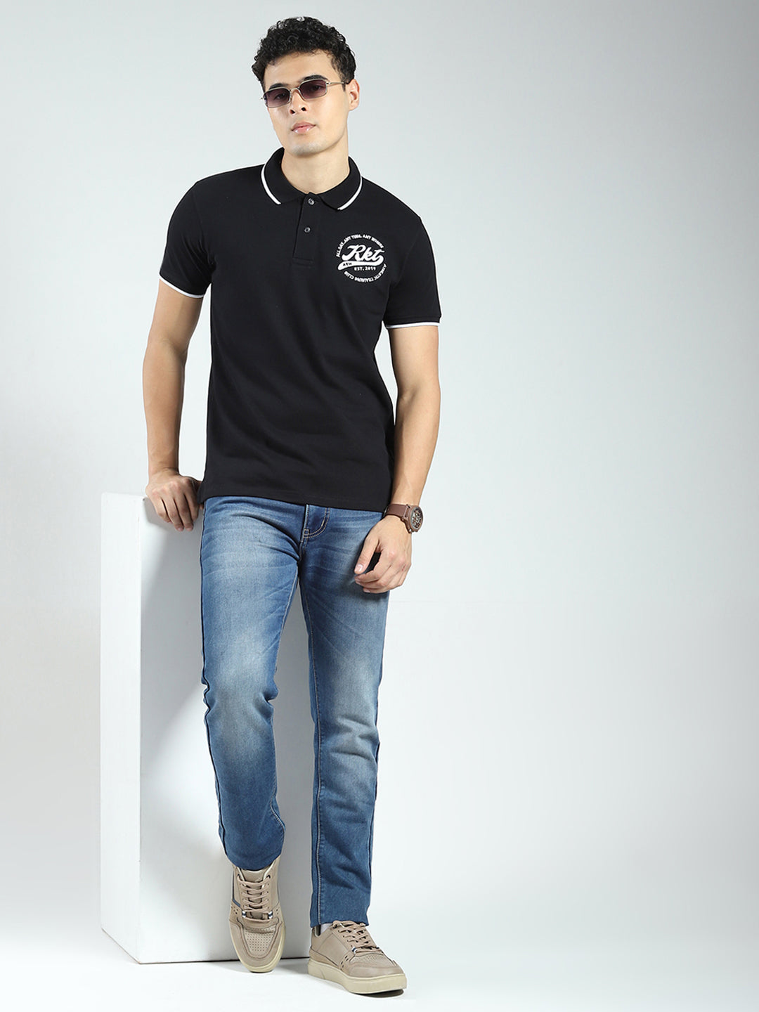 Rock.it Men Black Solid Collar Half Sleeve T-Shirt