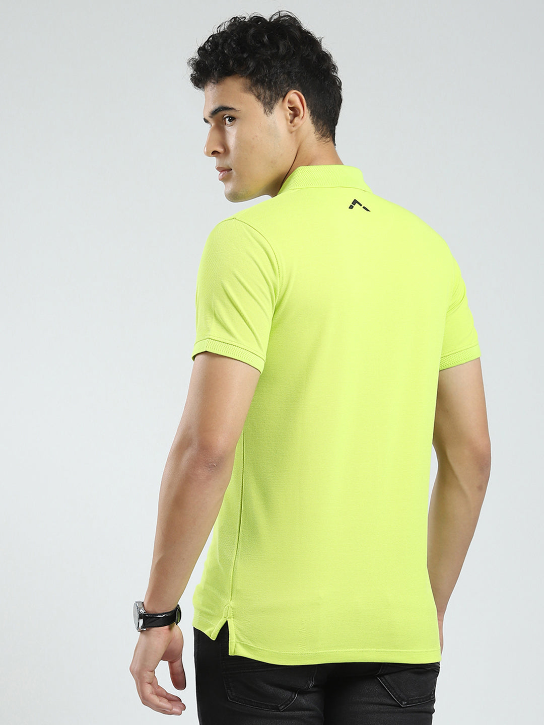 Rock.it Men Green Solid Collar Half Sleeve T-Shirt