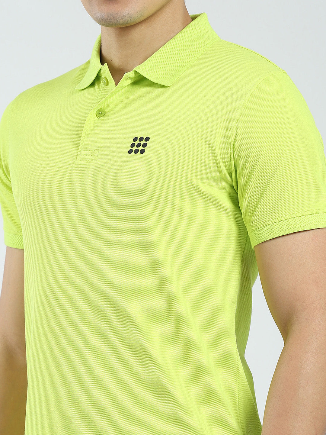 Rock.it Men Green Solid Collar Half Sleeve T-Shirt