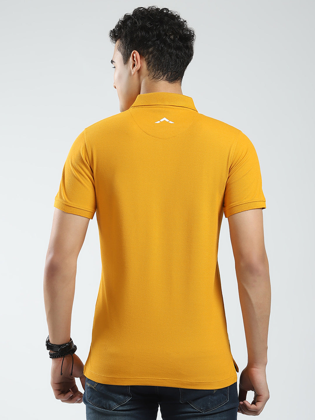 Rock.it Men Mustard Solid Collar Half Sleeve T-Shirt