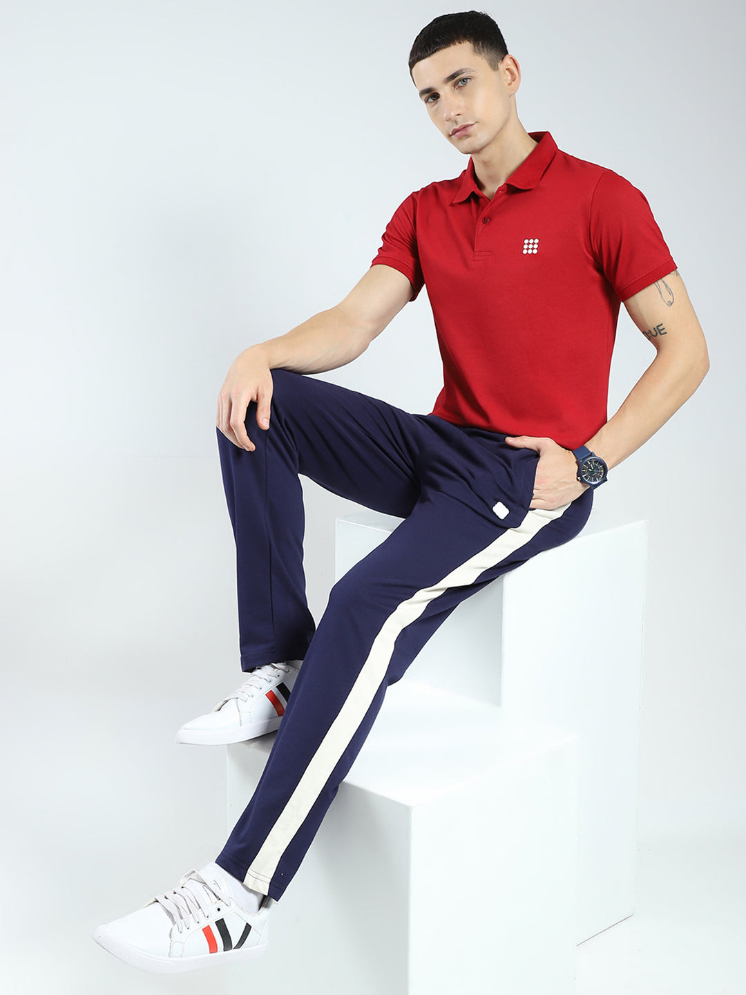 Rock.it Men Maroon Solid Collar Half Sleeve T-Shirt