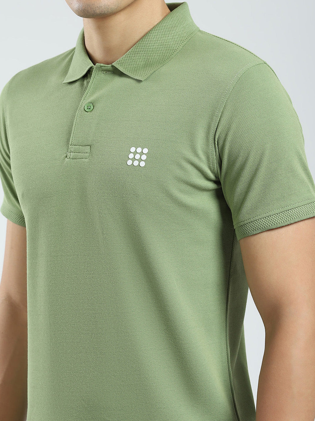 Rock.it Men Green Solid Collar Half Sleeve T-Shirt