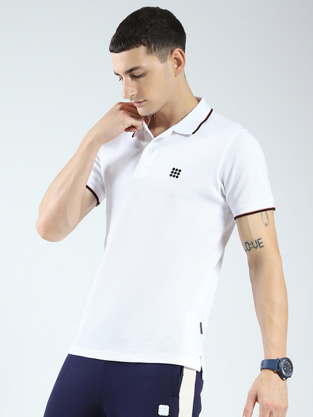 Rock.it Men White Self Design Collar Half Sleeve T-Shirt