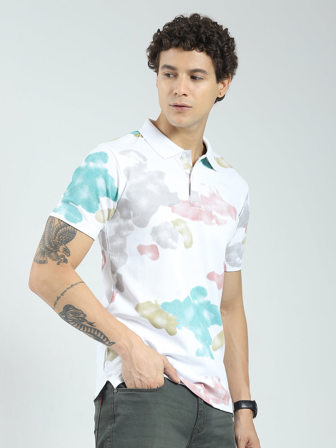Rock.it Men White Printed Collar Half Sleeve T-Shirt