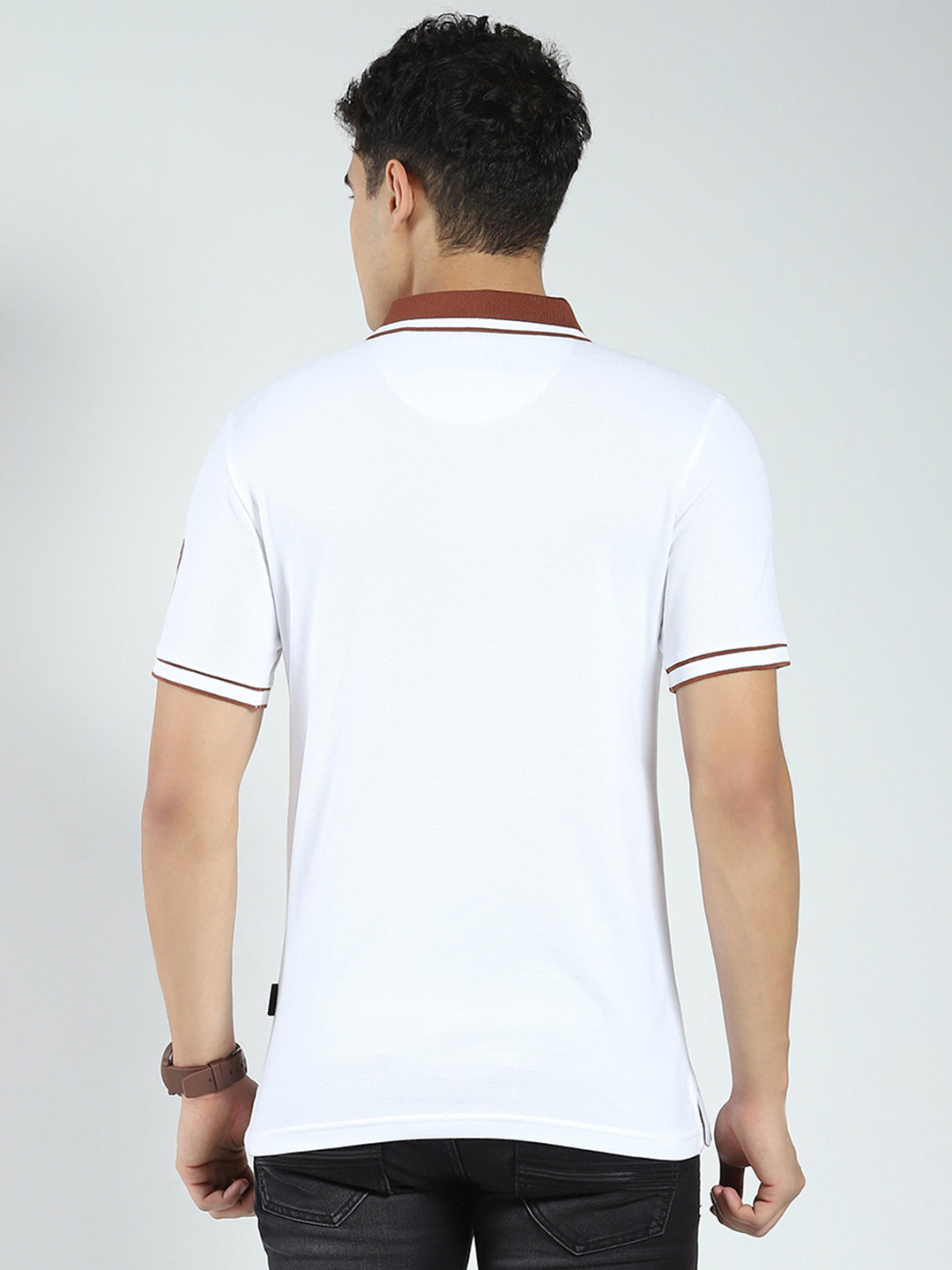 Rock.it Men White Printed Collar Half Sleeve T-Shirt
