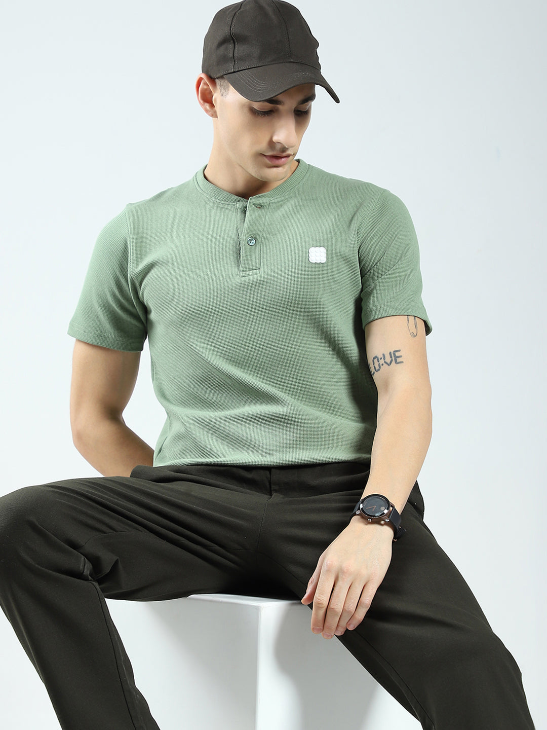 Rock.it Men Green Solid Round Neck Half Sleeve T-Shirt