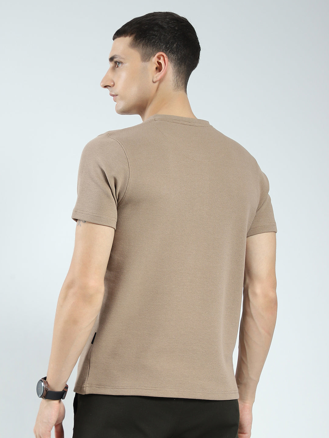 Rock.it Men Beige Solid Round Neck Half Sleeve T-Shirt