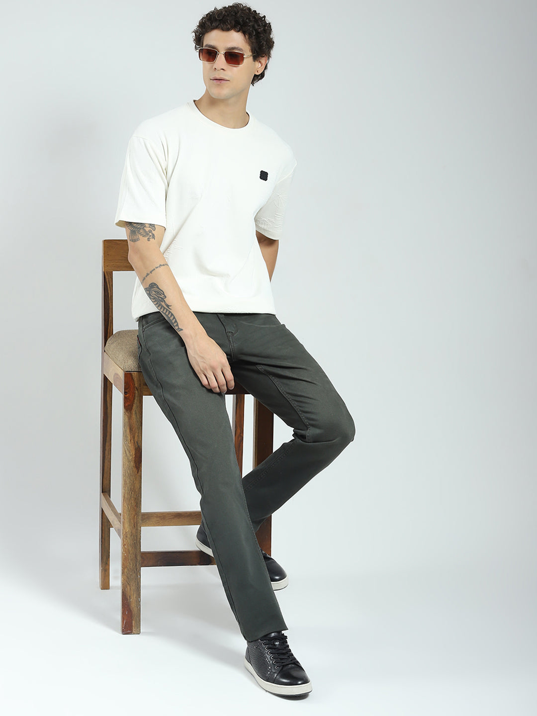 Rock.it Men Off White Self Design Round Neck Half Sleeve T-Shirt