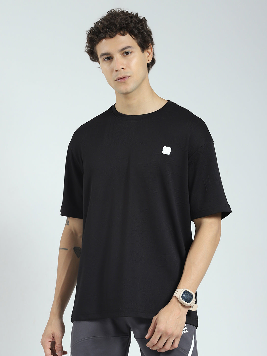 Rock.it Men Black Self Design Round Neck Half Sleeve T-Shirt