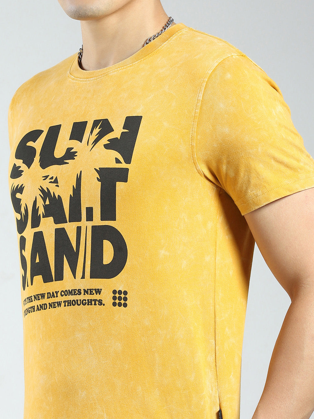 Rock.it Men Mustard Printed Round Neck Half Sleeve T-Shirt