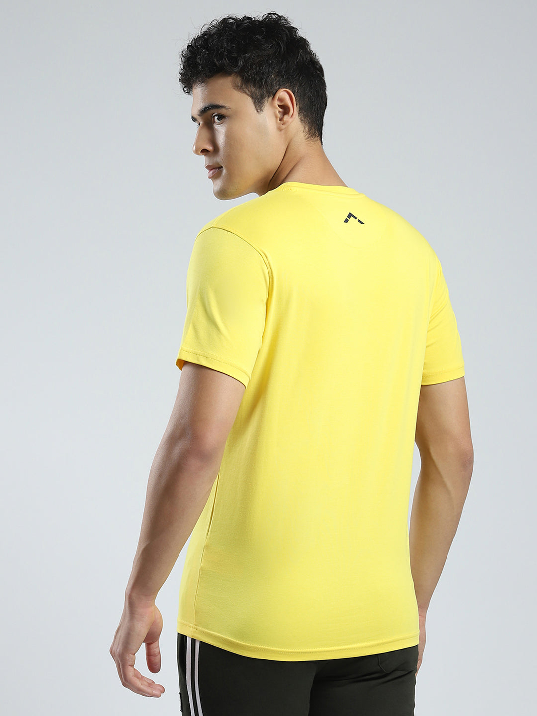 Rock.it Men Yellow Solid Round Neck Half Sleeve T-Shirt
