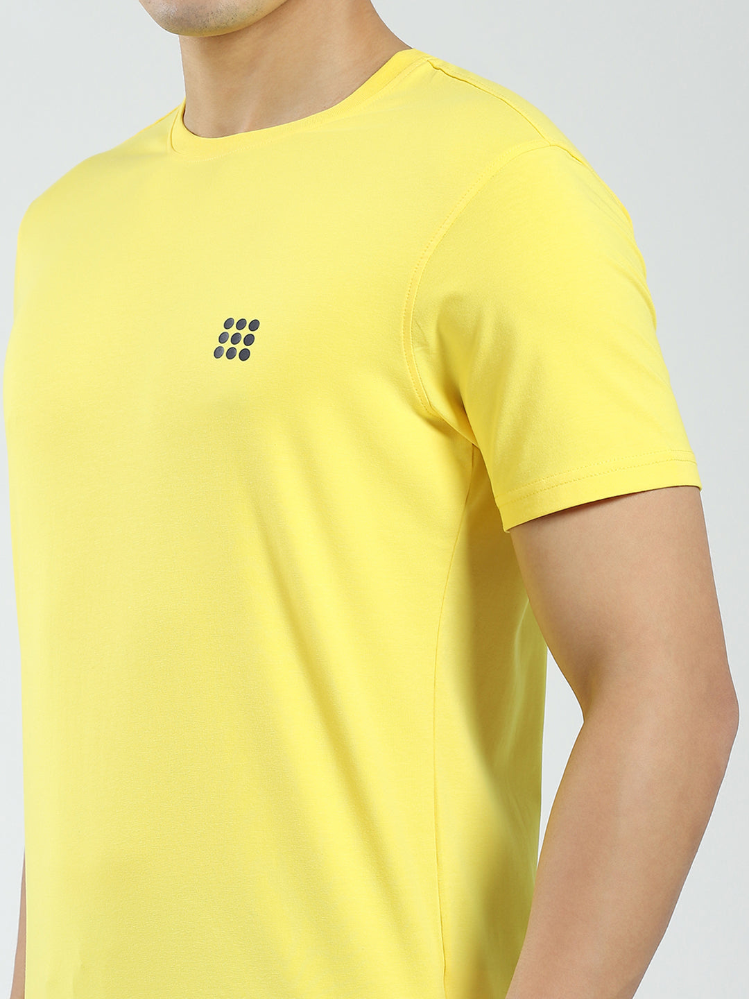 Rock.it Men Yellow Solid Round Neck Half Sleeve T-Shirt