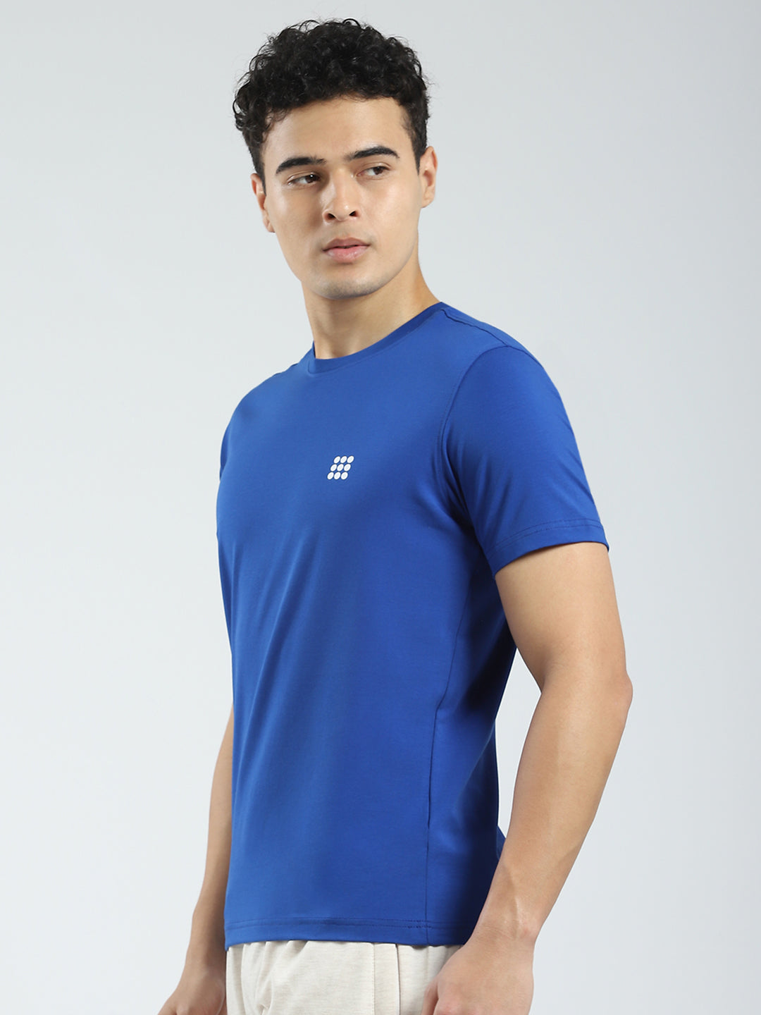 Rock.it Men Blue Solid Round Neck Half Sleeve T-Shirt