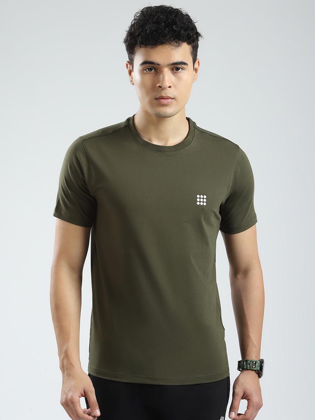 Rock.it Men Olive Solid Round Neck Half Sleeve T-Shirt