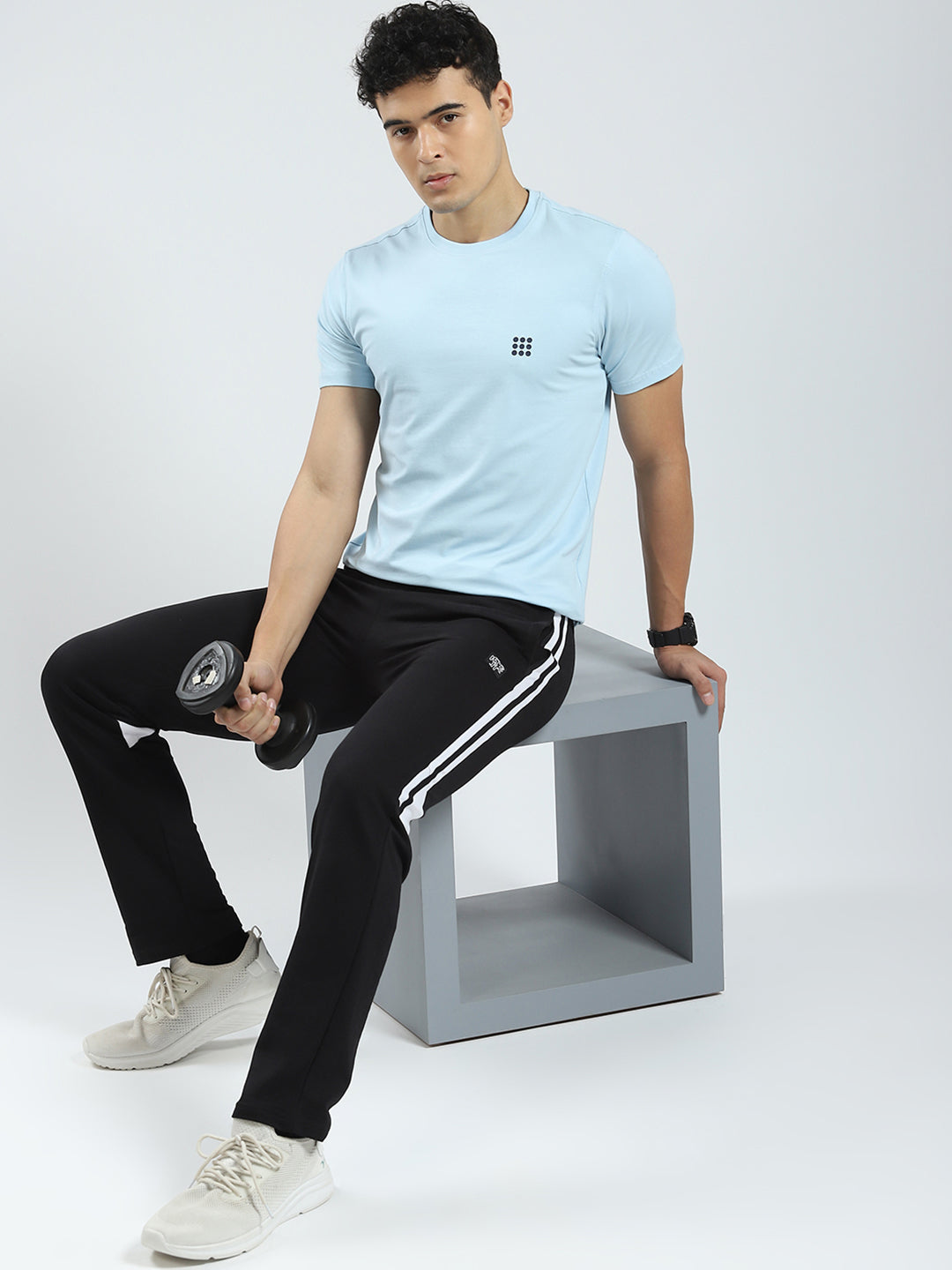 Rock.it Men Blue Solid Round Neck Half Sleeve T-Shirt